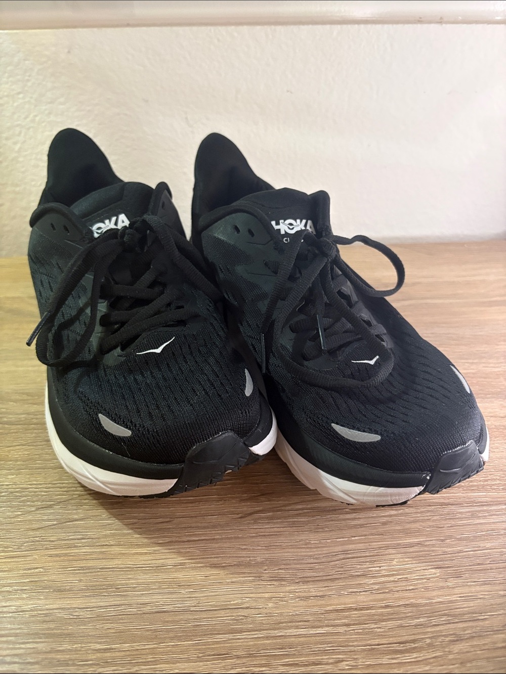 Hoka Clifton 8 Black and White Women's Athletic Running Shoes - Picture 3 of 9